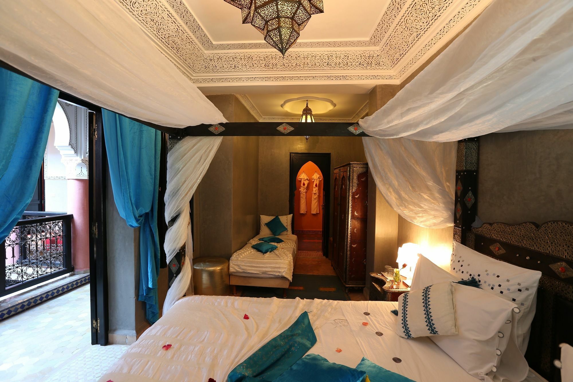 Samira Group & Marrakesh